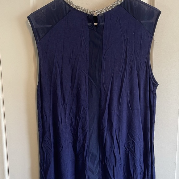 Smart set size xl beaded semi sheer navy tshirt - Picture 2 of 2
